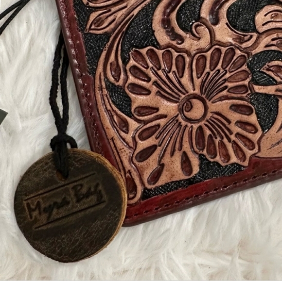 Myra Hand Tooled Genuine Leather Coin and Cardholder. - Picture 4 of 12
